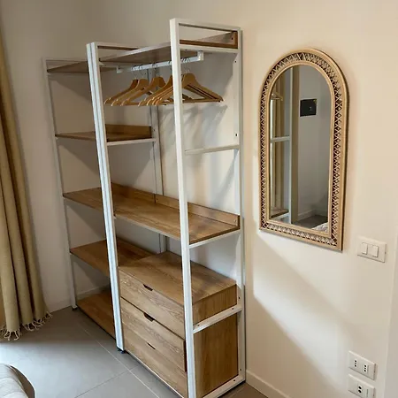 Sunset Apartment *